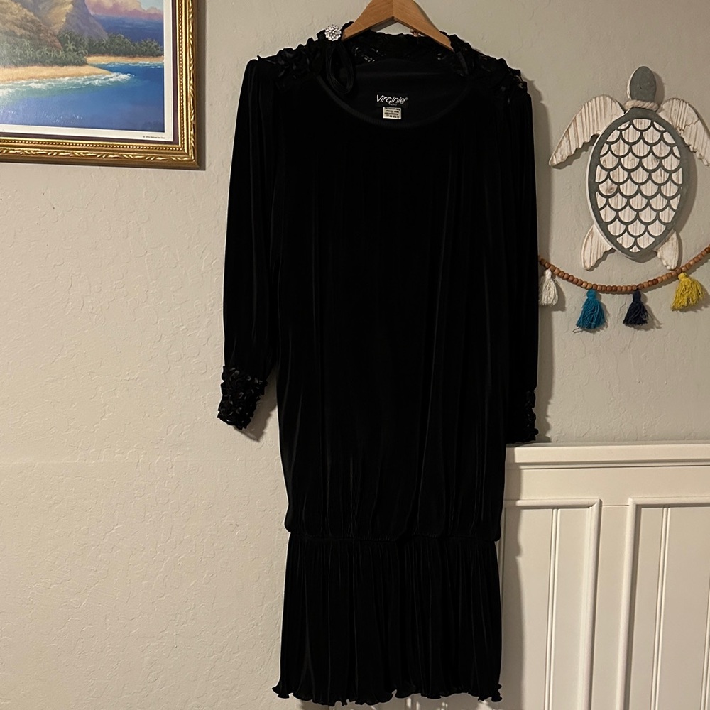 Elegant Black Dress 80s vintage designer dress OS